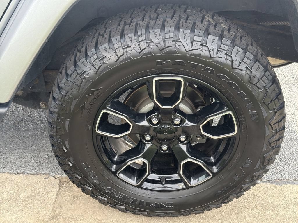 2017 Jeep Wrangler Unlimited Smoky Mountain