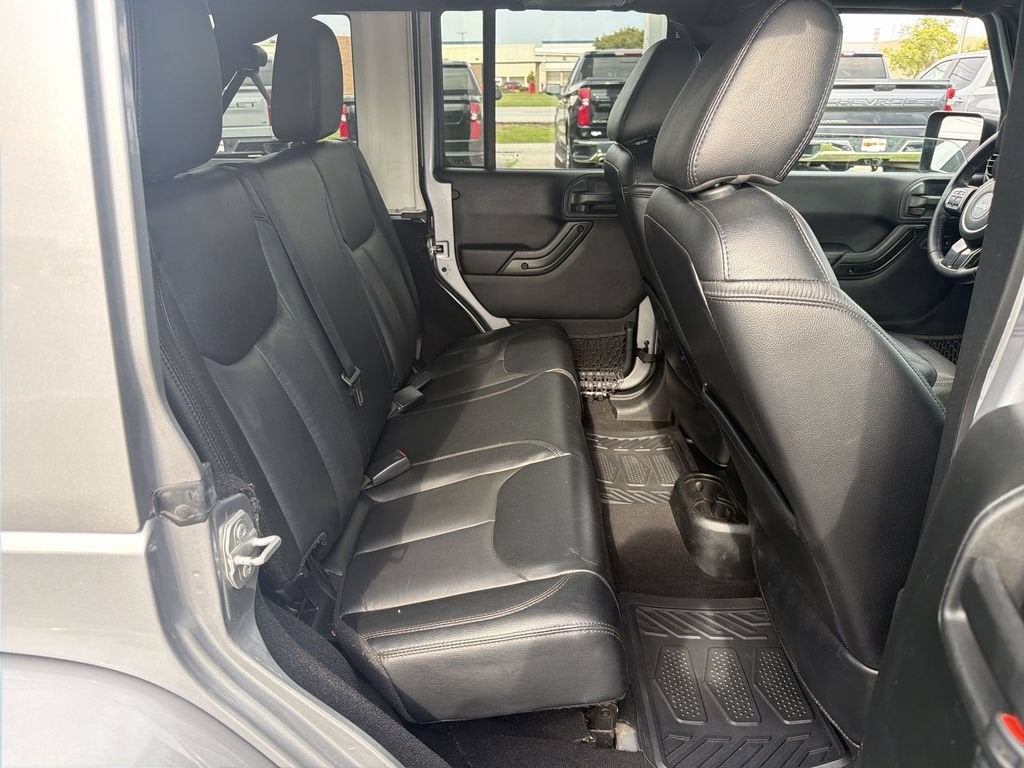 2017 Jeep Wrangler Unlimited Smoky Mountain