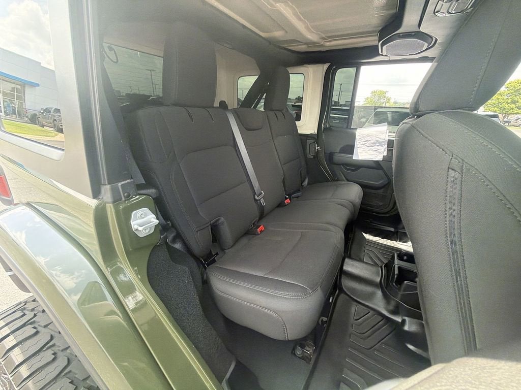 2022 Jeep Wrangler Unlimited Sahara 4x4