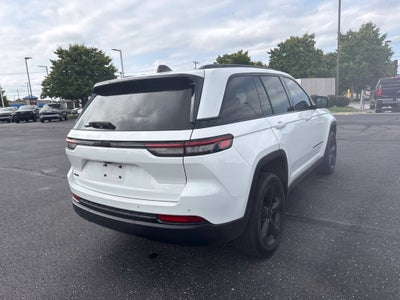 2023 Jeep Grand Cherokee Altitude 4x4