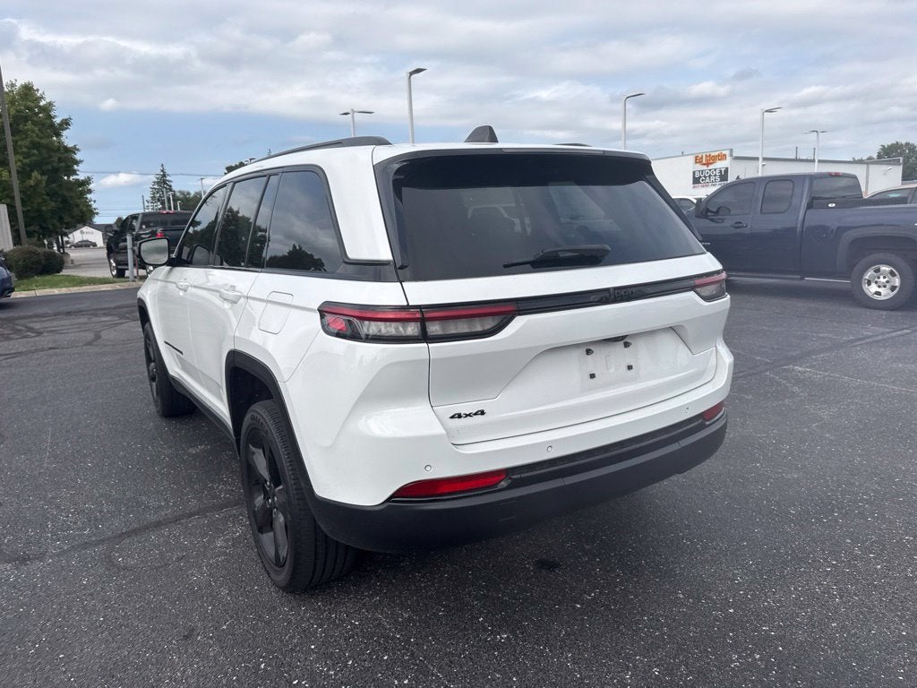 2023 Jeep Grand Cherokee Altitude 4x4