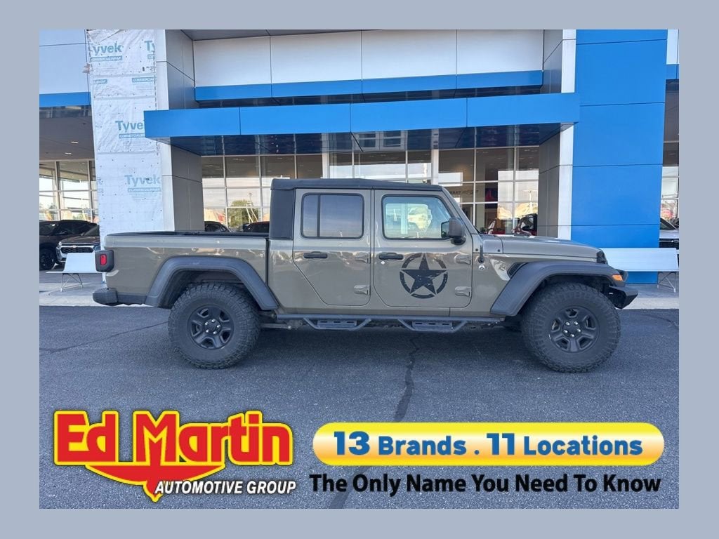 2020 Jeep Gladiator Sport's photo
