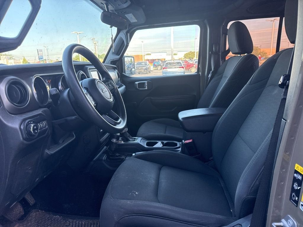 2020 Jeep Gladiator Sport