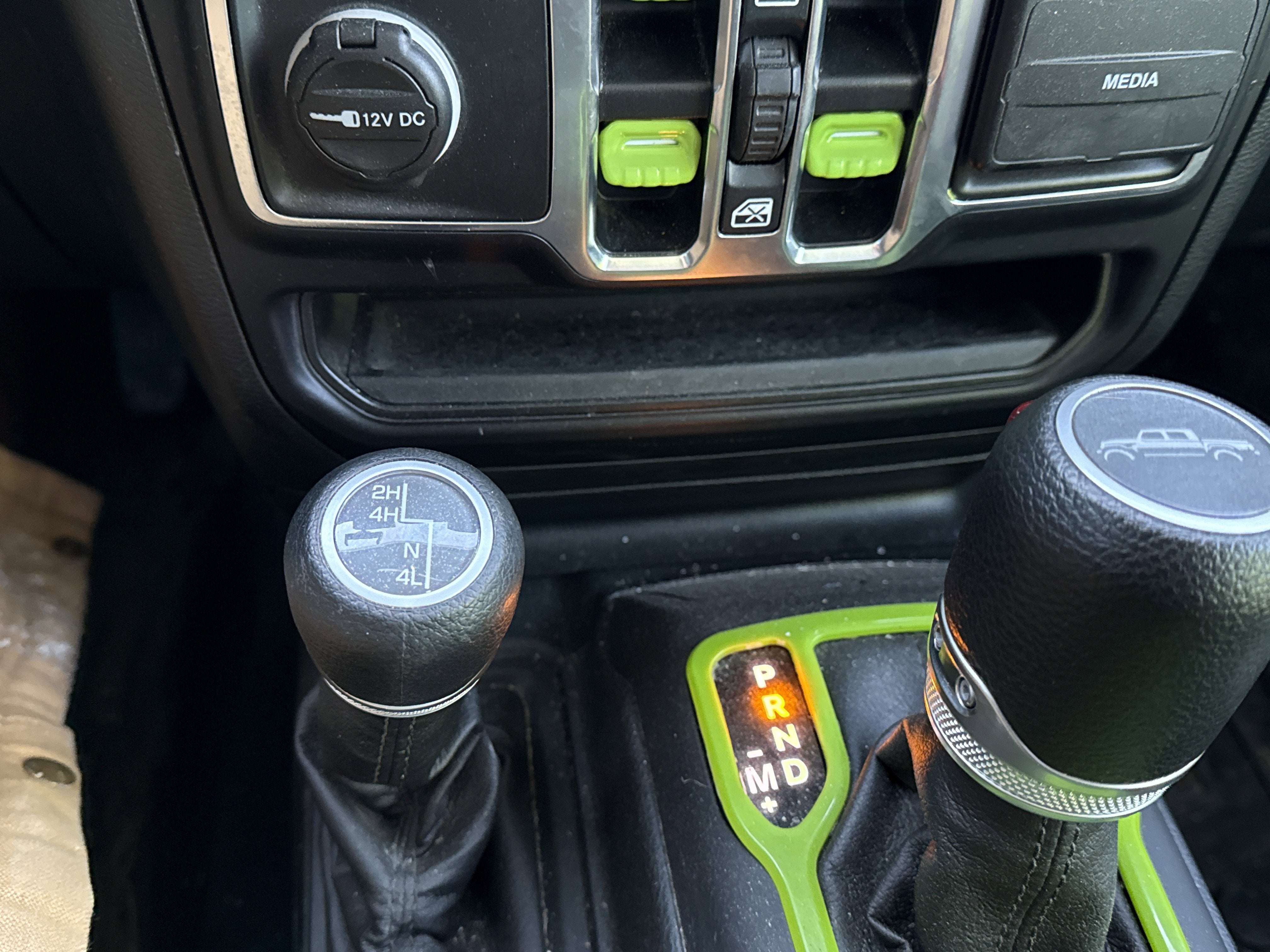 2021 Jeep Gladiator Willys