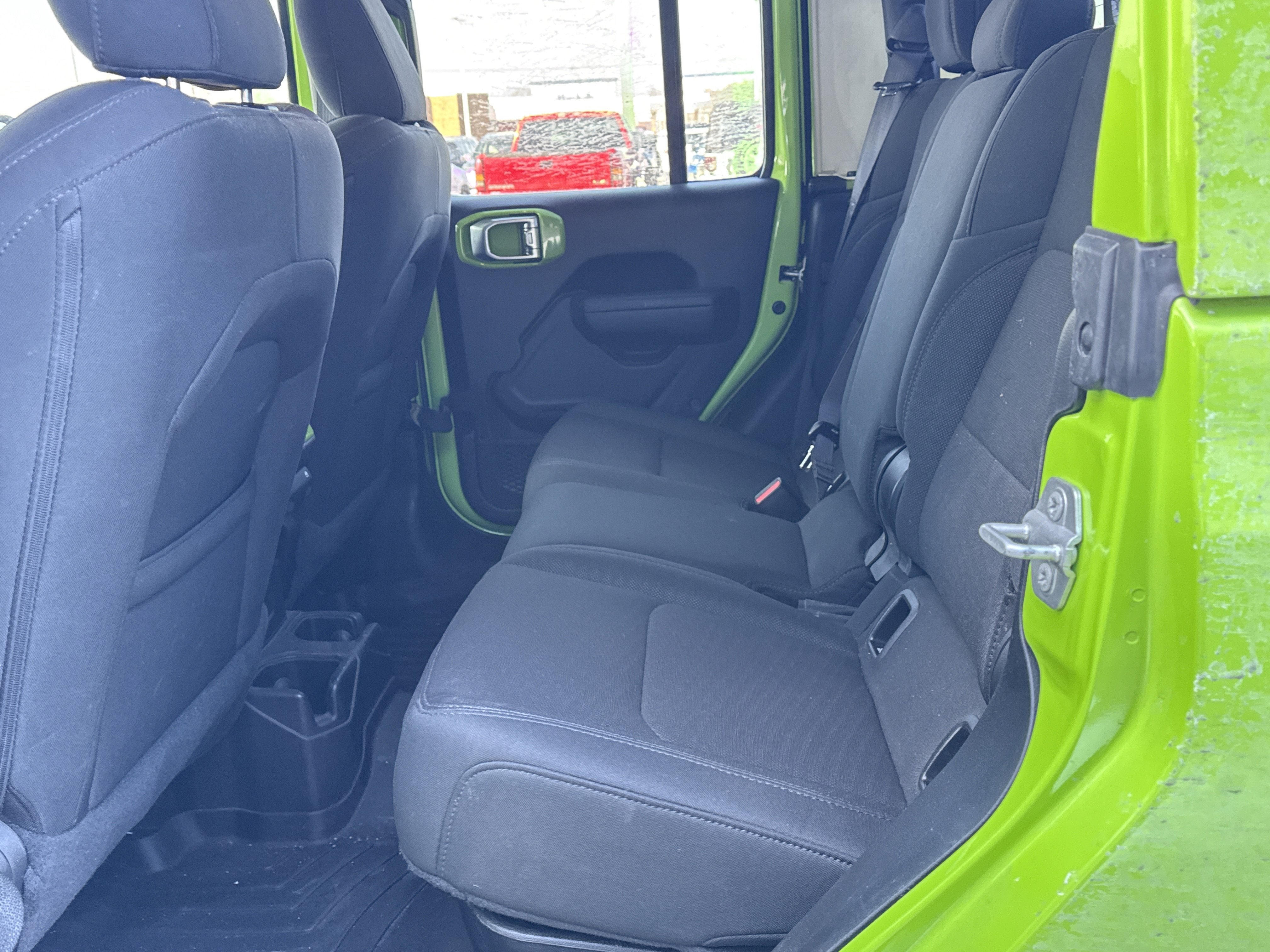 2021 Jeep Gladiator Willys