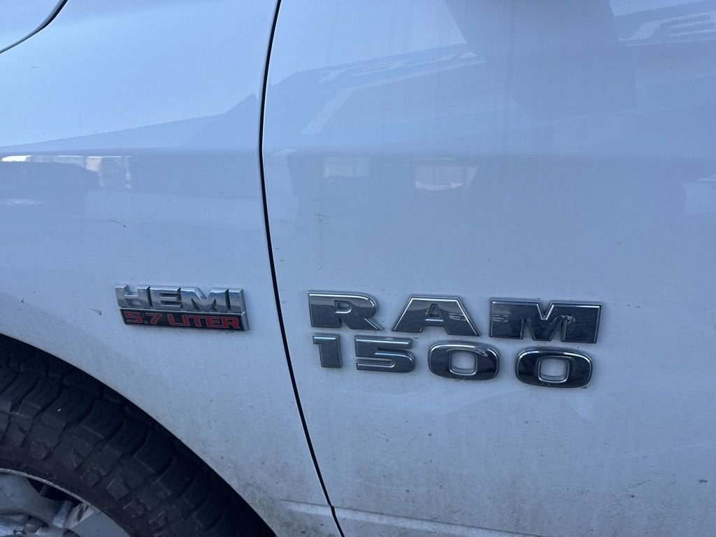 2017 RAM 1500 SLT