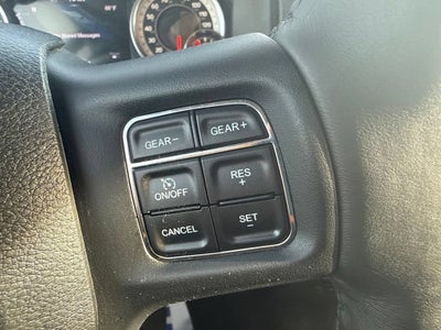 2017 RAM 1500 Big Horn Crew Cab 4x4 6'4" Box