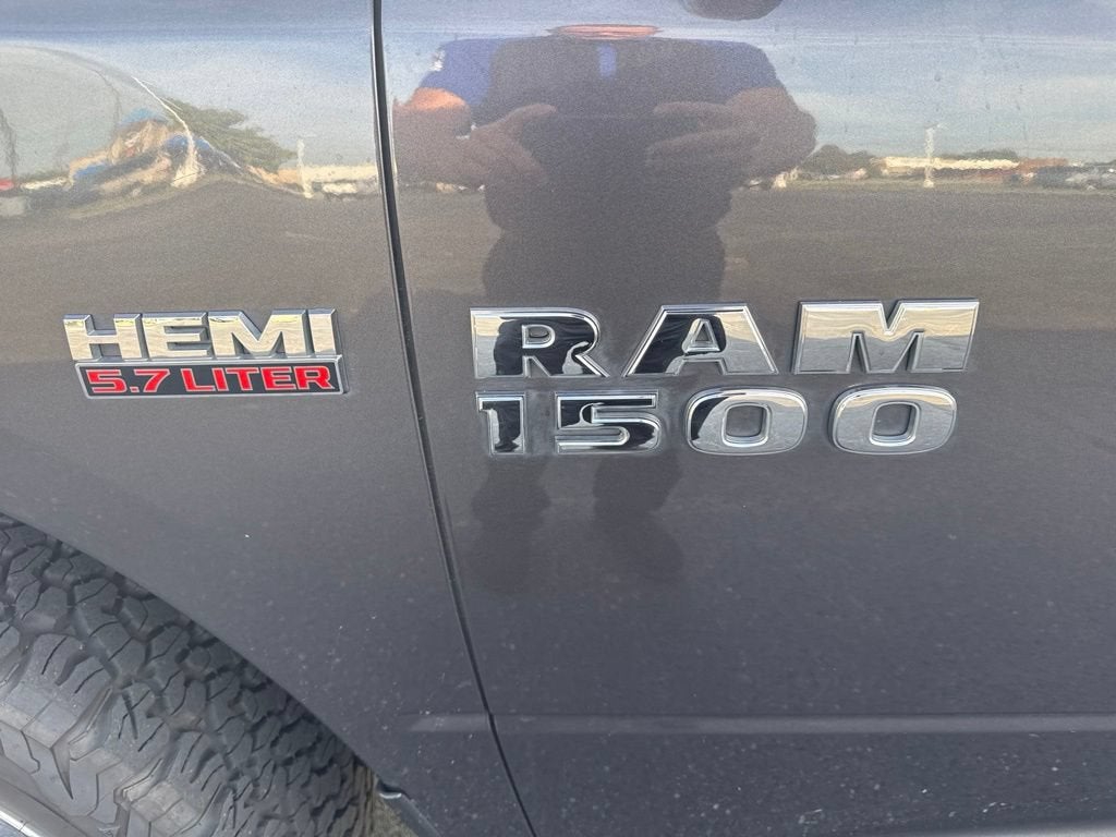 2017 RAM 1500 Big Horn Crew Cab 4x4 6'4" Box