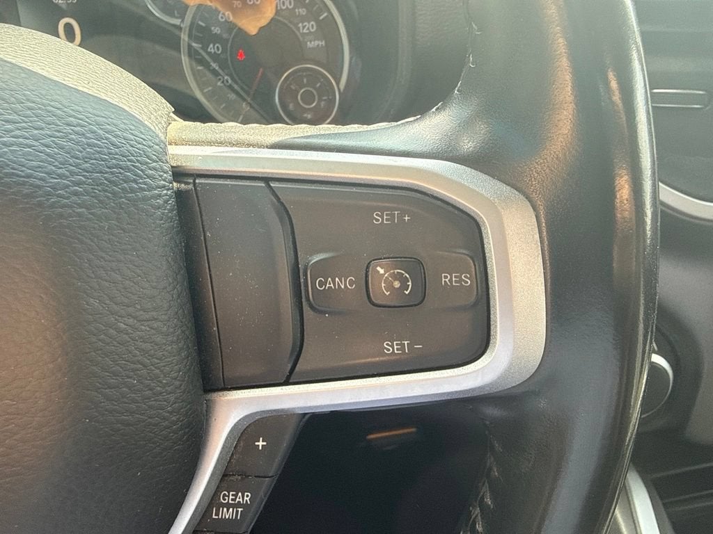 2020 RAM 1500 Big Horn Quad Cab 4x4 6'4" Box