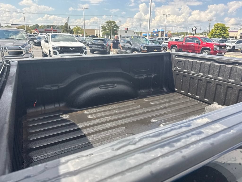 2020 RAM 1500 Big Horn Quad Cab 4x4 6'4" Box