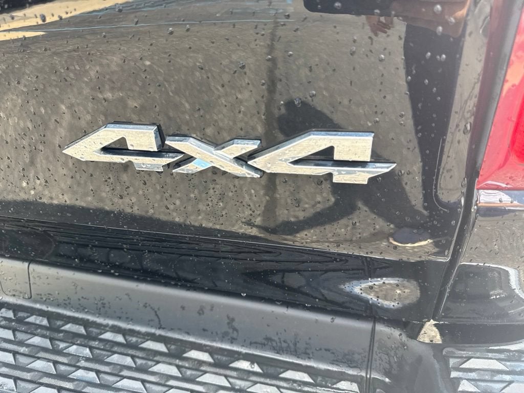 2020 RAM 1500 Big Horn Quad Cab 4x4 6'4" Box