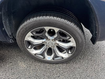 2020 RAM 1500 Limited Crew Cab 4x4 5'7" Box