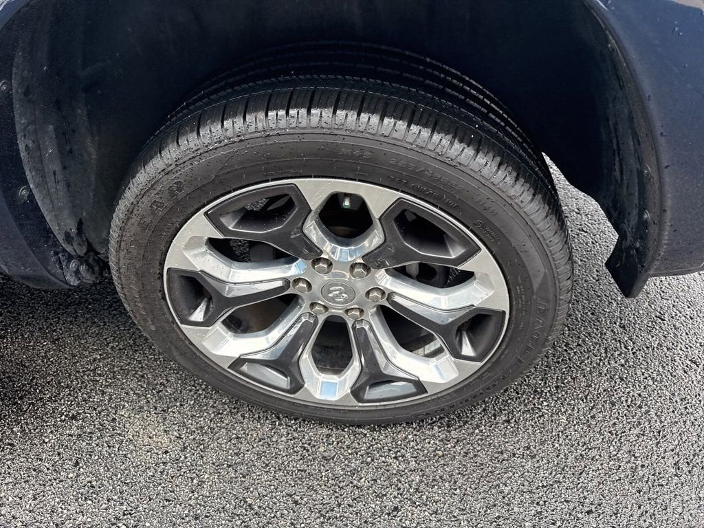 2020 RAM 1500 Limited Crew Cab 4x4 5'7" Box