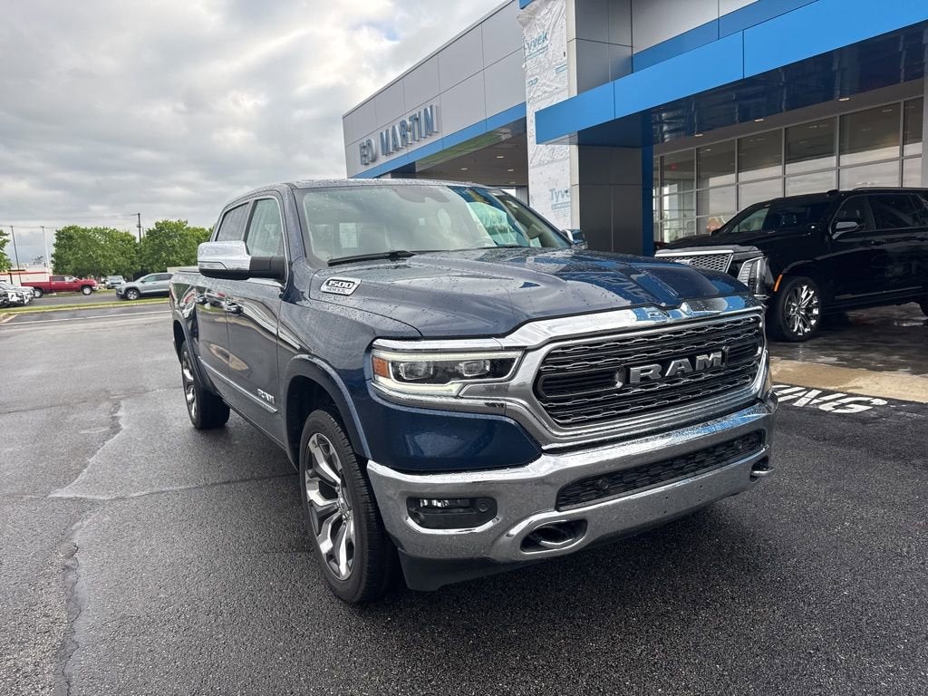 2020 RAM 1500 Limited Crew Cab 4x4 5'7" Box