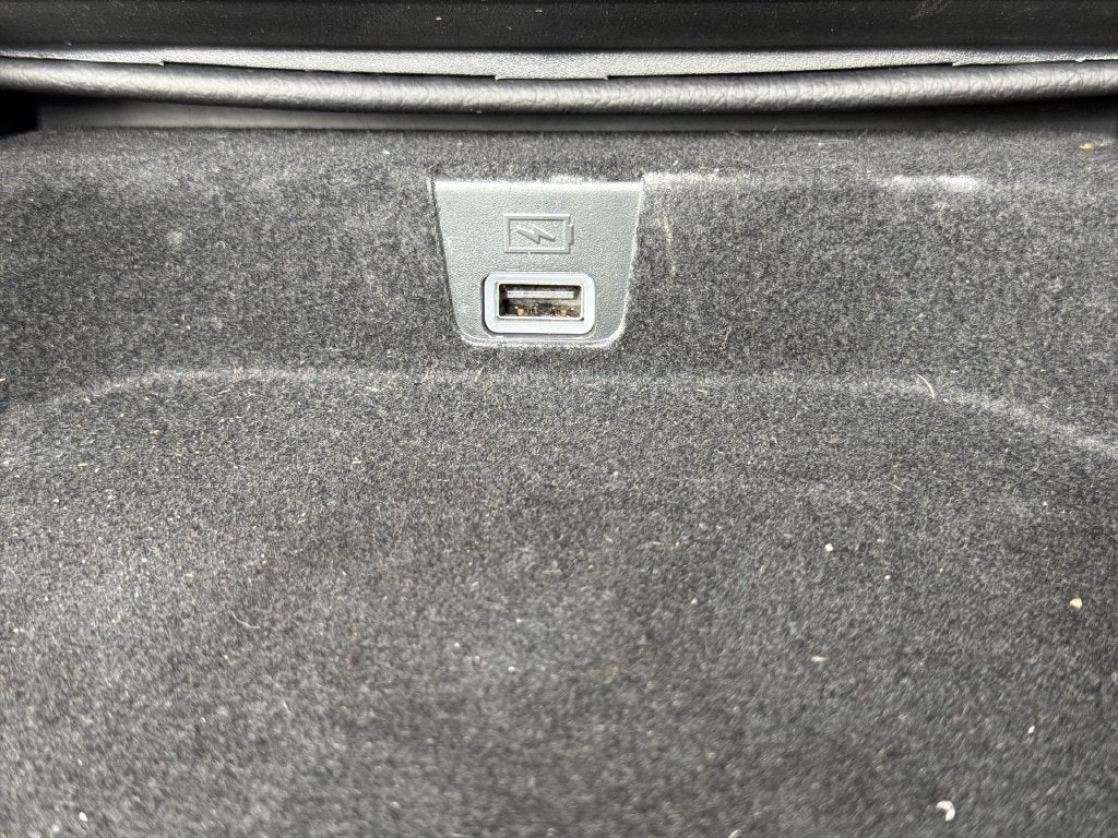 2023 RAM 1500 Laramie Crew Cab 4x4 5'7" Box