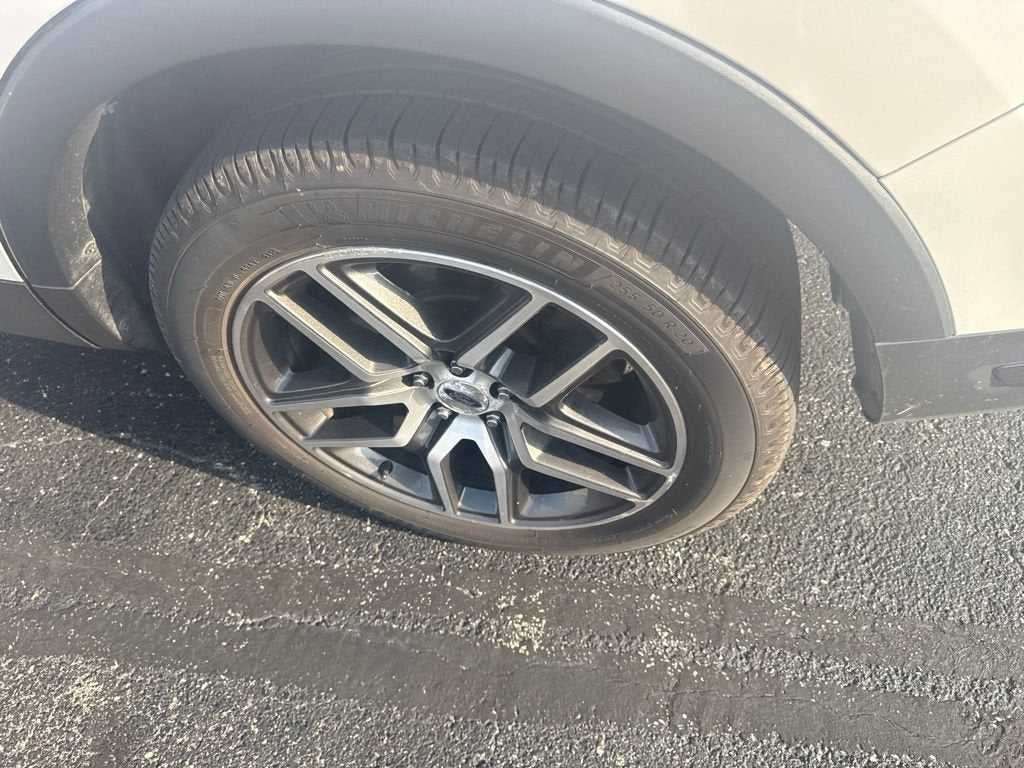 2019 Ford Explorer Sport