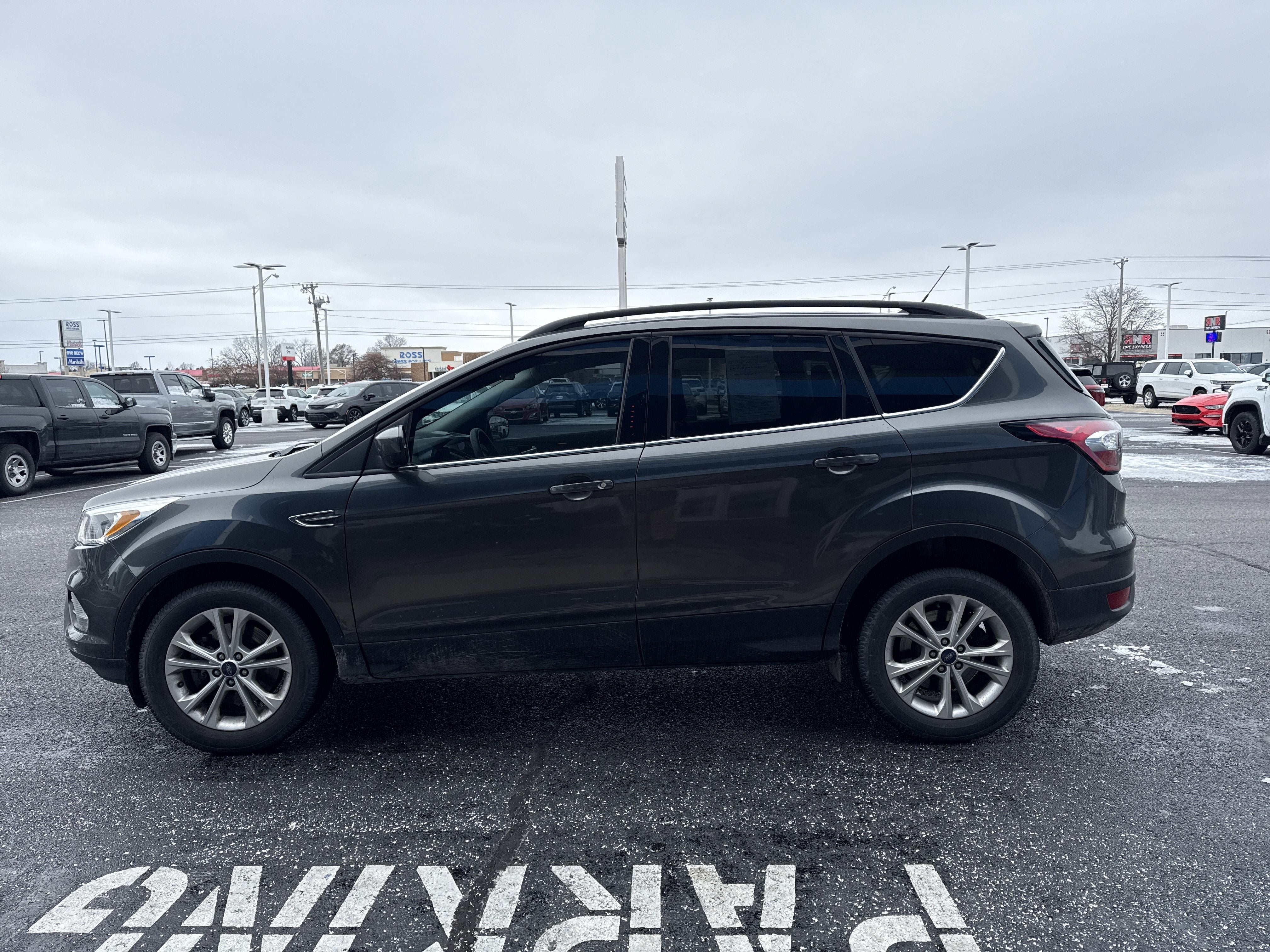 2018 Ford Escape SE