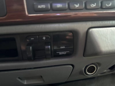 2006 Ford Super Duty F-350 SRW XL