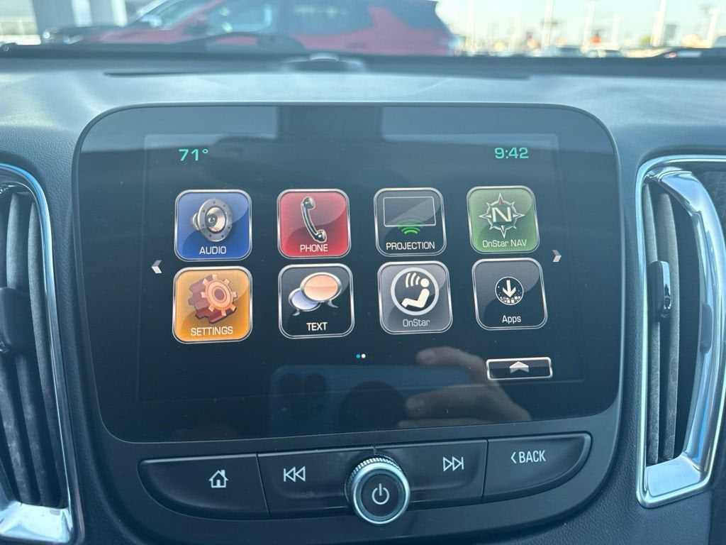 2017 Chevrolet Malibu LT