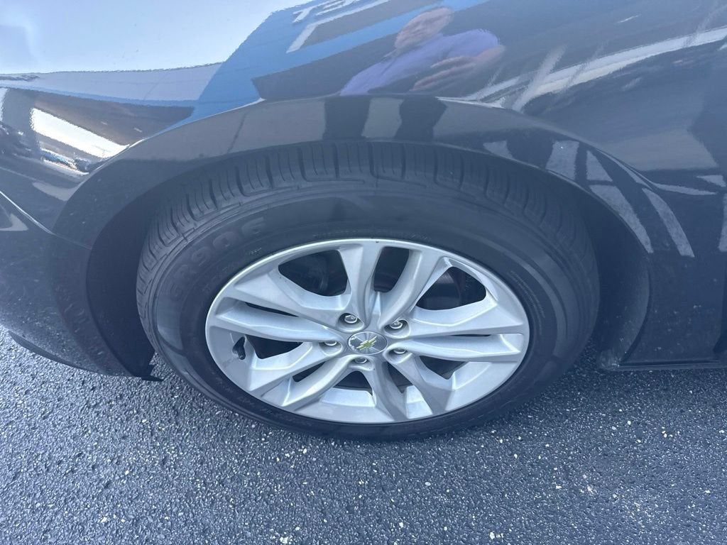 2017 Chevrolet Malibu LT