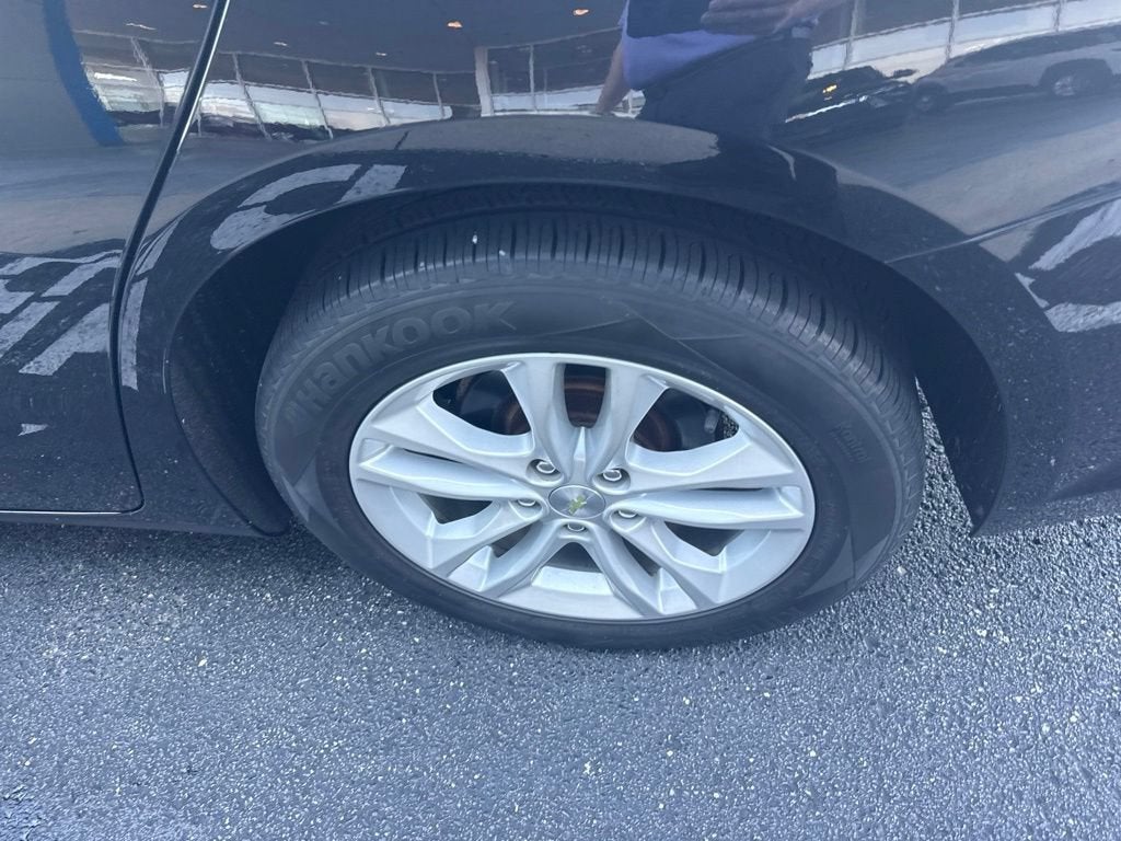 2017 Chevrolet Malibu LT