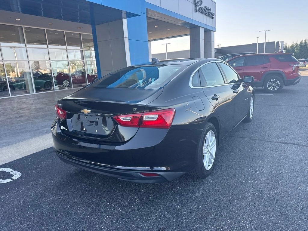 2017 Chevrolet Malibu LT