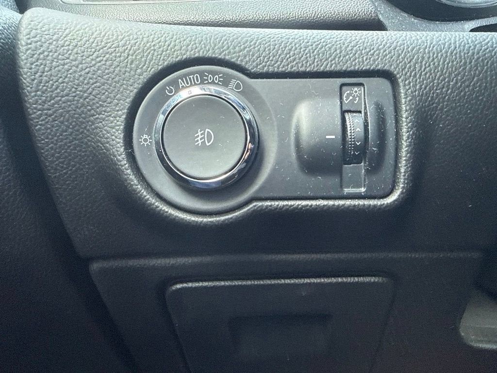 2012 Buick Verano Leather Group