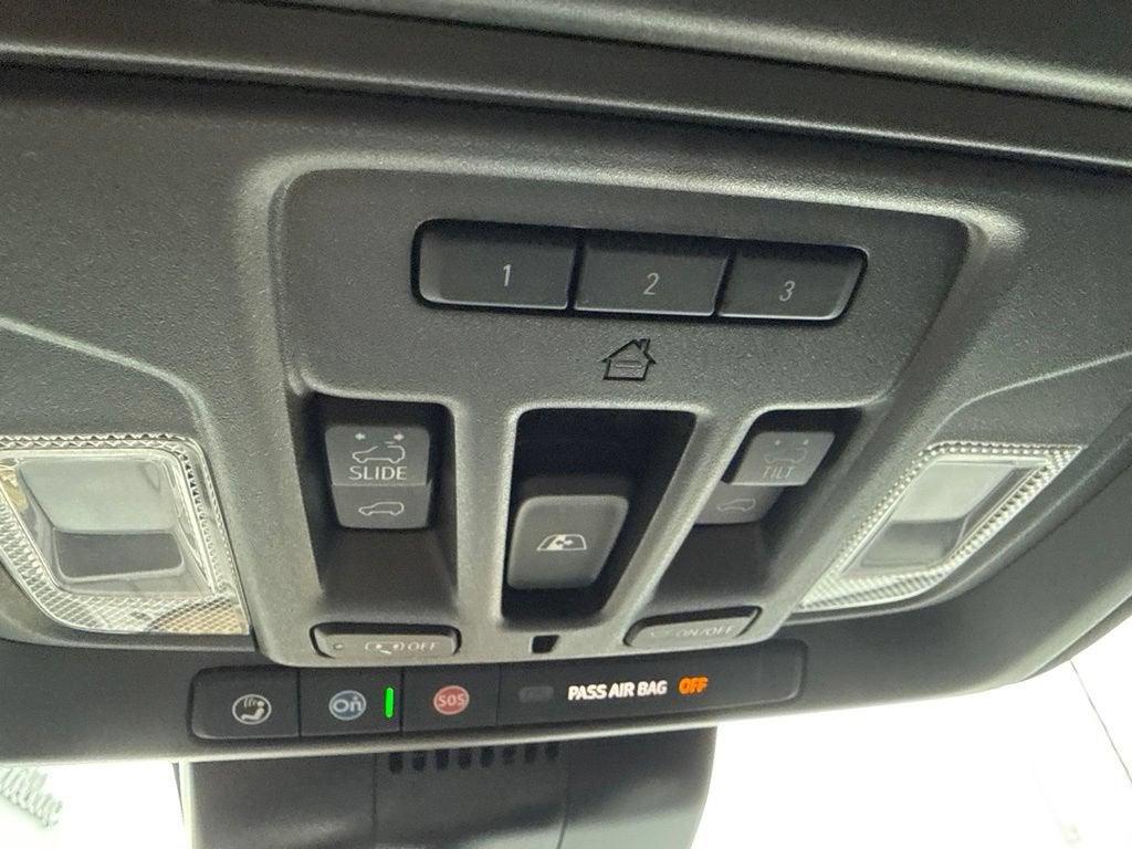 2025 Chevrolet Silverado 3500 HD High Country DRW