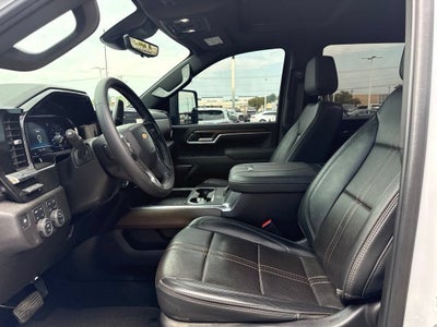2025 Chevrolet Silverado 3500 HD High Country DRW