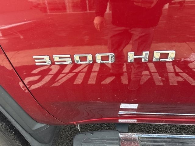 2022 Chevrolet Silverado 3500 HD High Country DRW