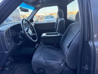 2002 Chevrolet Silverado 1500 LS