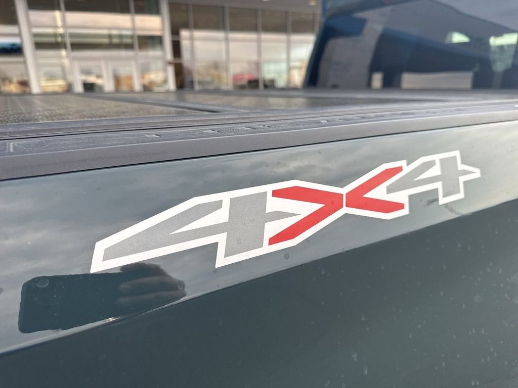 2025 Chevrolet Silverado 1500 LT (2FL)