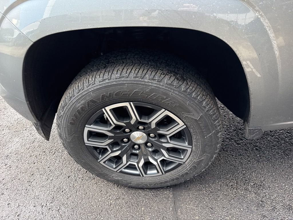 2024 Chevrolet Colorado LT
