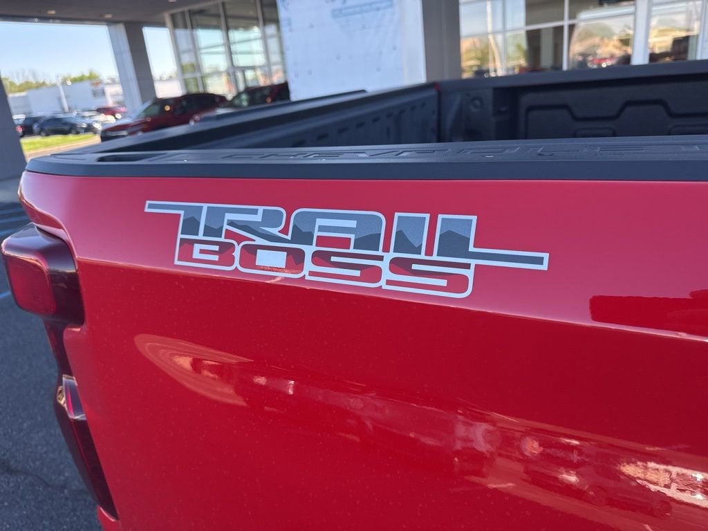 2021 Chevrolet Silverado 1500 Custom Trail Boss