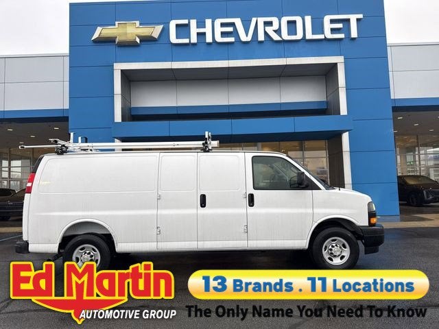 2025 Chevrolet Express Cargo 2500 WT
