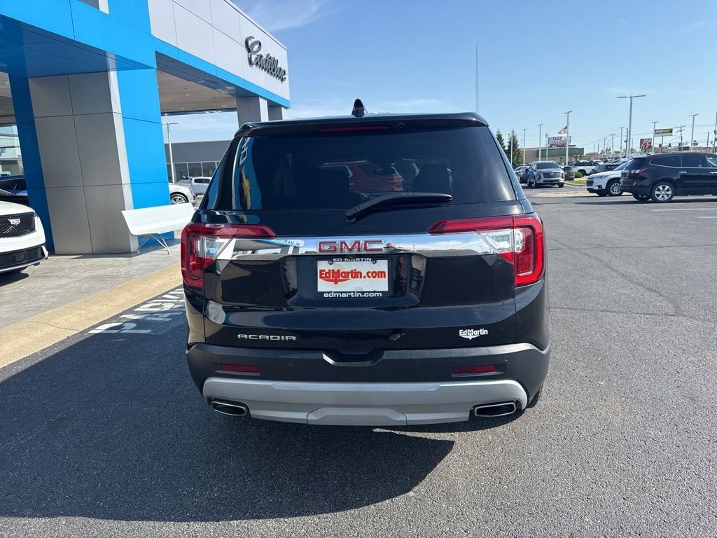 2023 GMC Acadia SLE