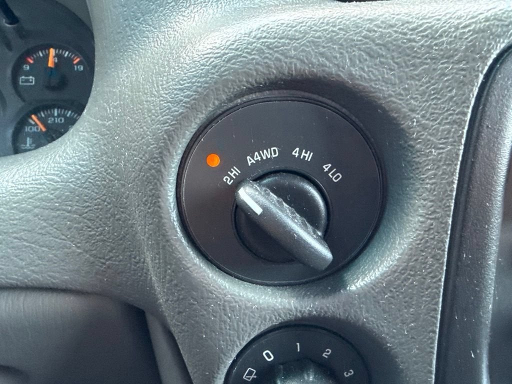 2004 Chevrolet Trailblazer LT