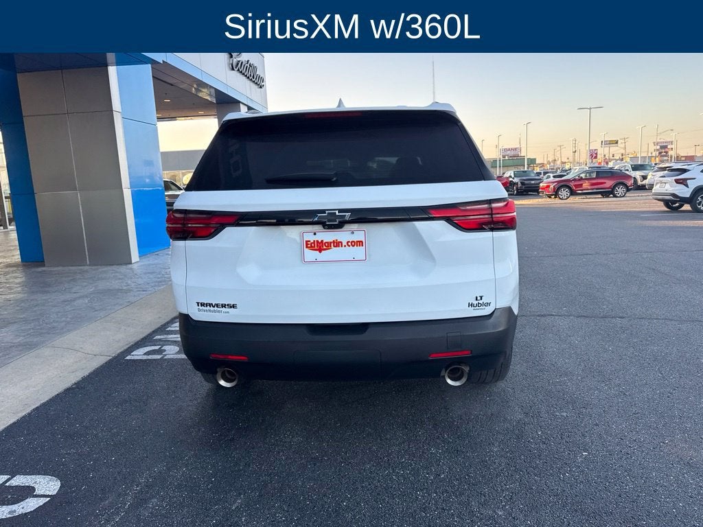2023 Chevrolet Traverse LT Cloth
