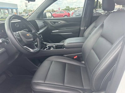 2024 Chevrolet Traverse LT