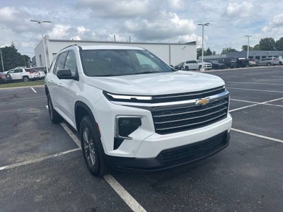 2024 Chevrolet Traverse LT