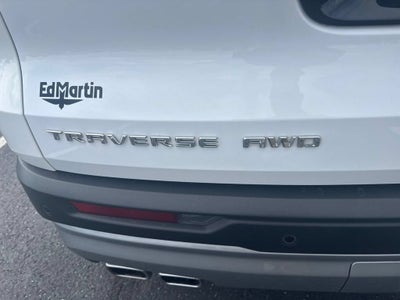 2024 Chevrolet Traverse LT