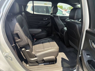 2022 Chevrolet Traverse LT Leather