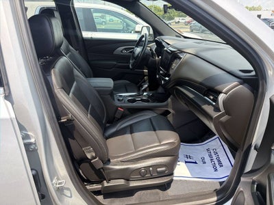 2022 Chevrolet Traverse LT Leather