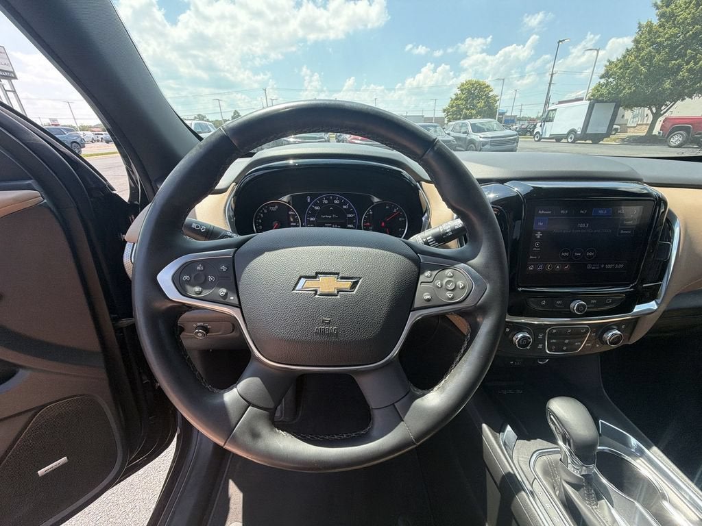 2023 Chevrolet Traverse Premier
