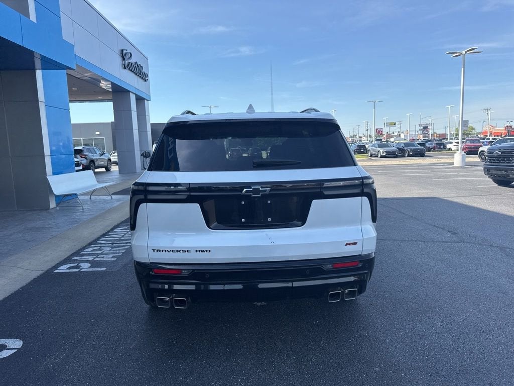 2024 Chevrolet Traverse RS