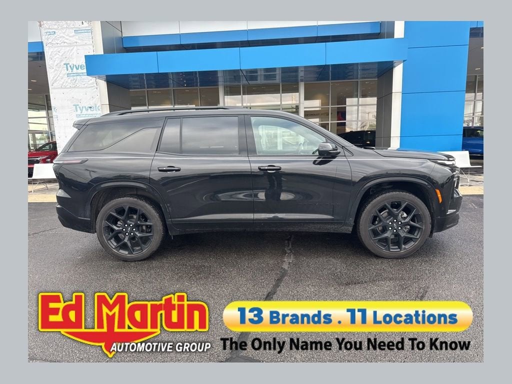 2025 Chevrolet Traverse RS
