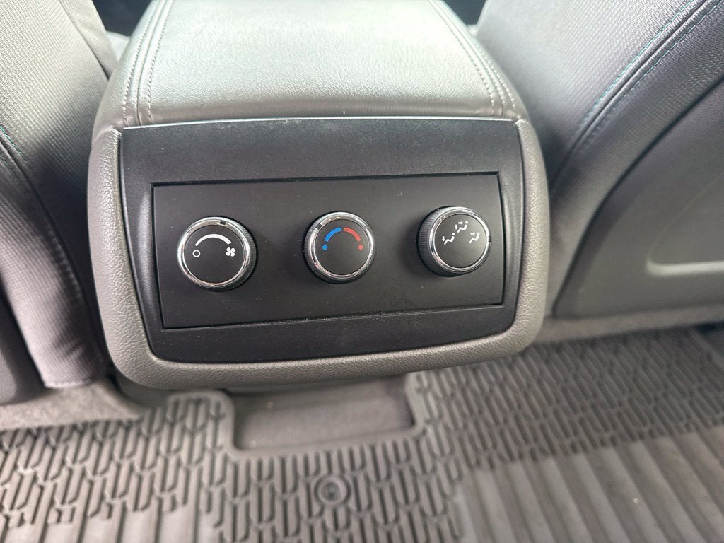 2013 Chevrolet Traverse LS
