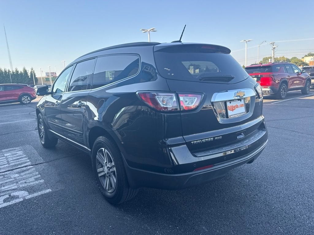 2017 Chevrolet Traverse LT