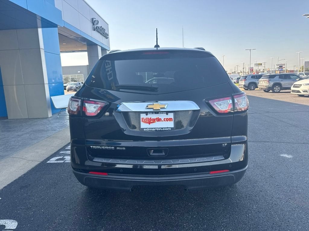 2017 Chevrolet Traverse LT