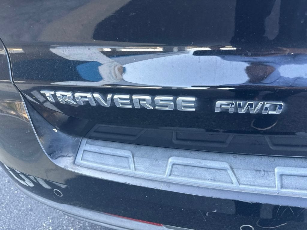 2017 Chevrolet Traverse LT